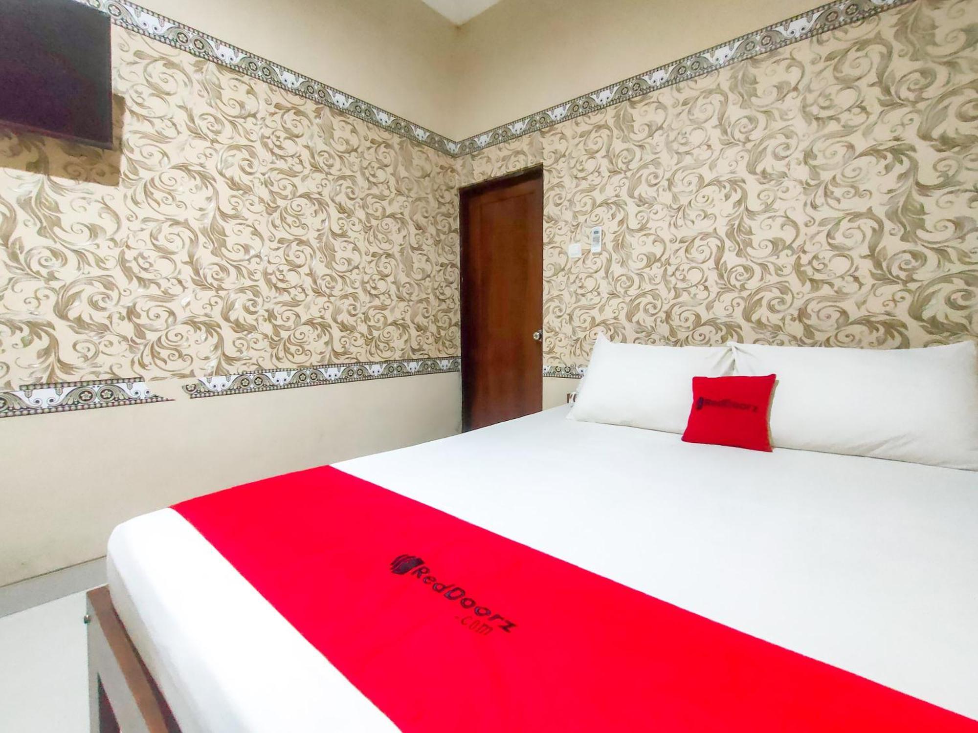 Reddoorz Syariah At Graha Adi Karya Kartasura Hotel Kartosuro Exterior foto