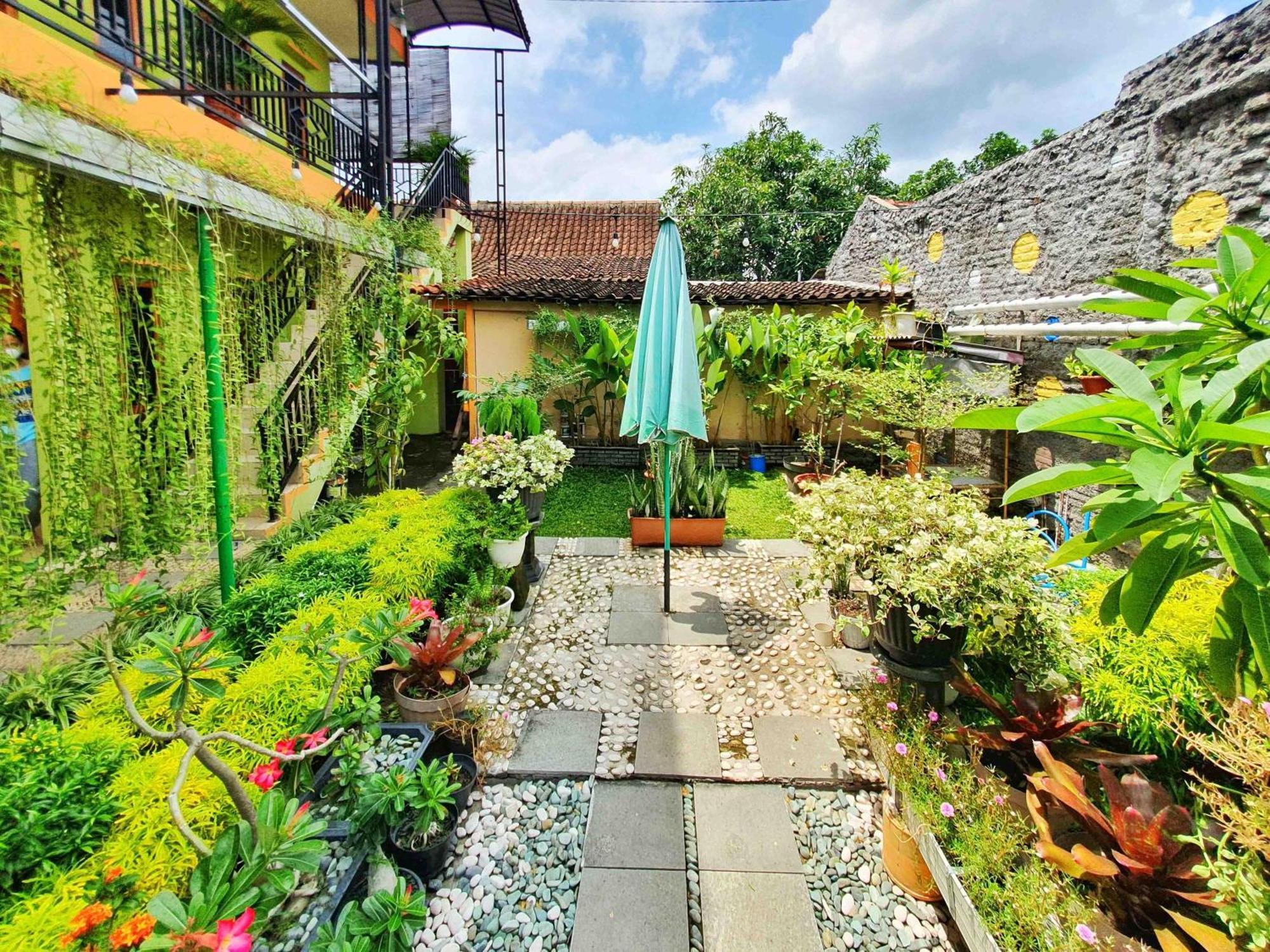 Reddoorz Syariah At Graha Adi Karya Kartasura Hotel Kartosuro Exterior foto